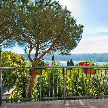 Villalbert Castel Gandolfo Extérieur photo